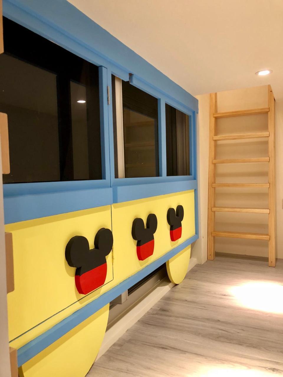 Fun Holiday Family Hostel Đài Nam Ngoại thất bức ảnh